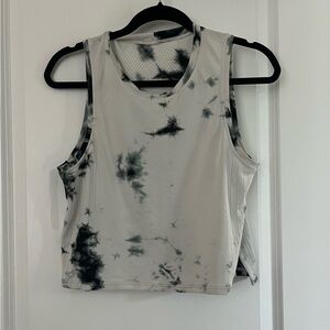 Lululemon Women’s Tie-Dye Sleeveless Train Tank Top
